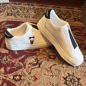 Karl Lagerfeld White Leather Slip-On Sneakers with Black Heel Tab and Icon